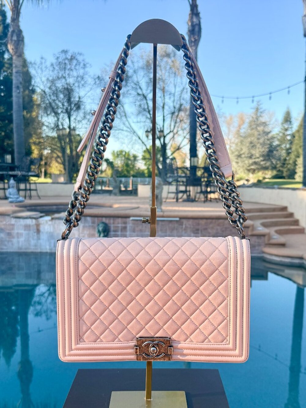 CHANEL Le Boy Quilted Single Flap